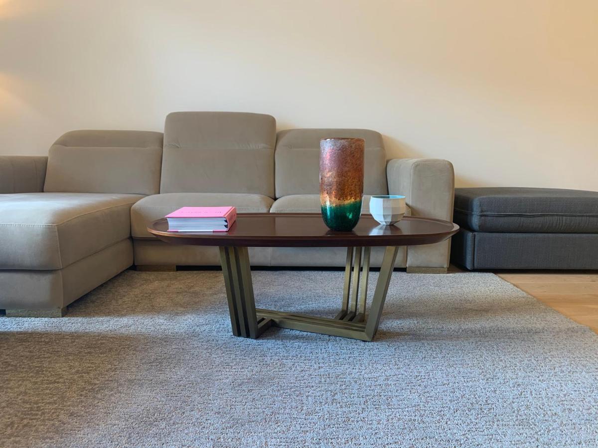 New!! Luxury Avenida Da Liberdade Flat- With Rooftop And Pool Apartment Lisbon Luaran gambar