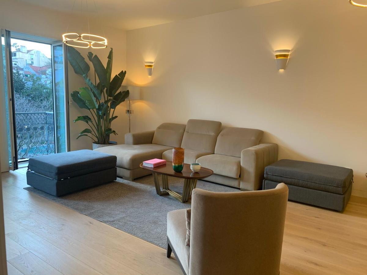 New!! Luxury Avenida Da Liberdade Flat- With Rooftop And Pool Apartment Lisbon Luaran gambar