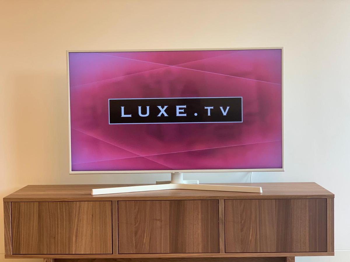 New!! Luxury Avenida Da Liberdade Flat- With Rooftop And Pool Apartment Lisbon Luaran gambar