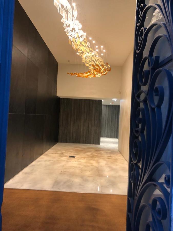 New!! Luxury Avenida Da Liberdade Flat- With Rooftop And Pool Apartment Lisbon Luaran gambar