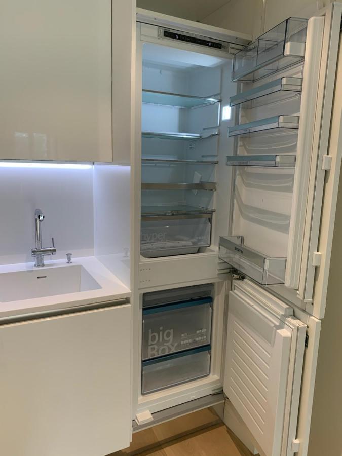 New!! Luxury Avenida Da Liberdade Flat- With Rooftop And Pool Apartment Lisbon Luaran gambar
