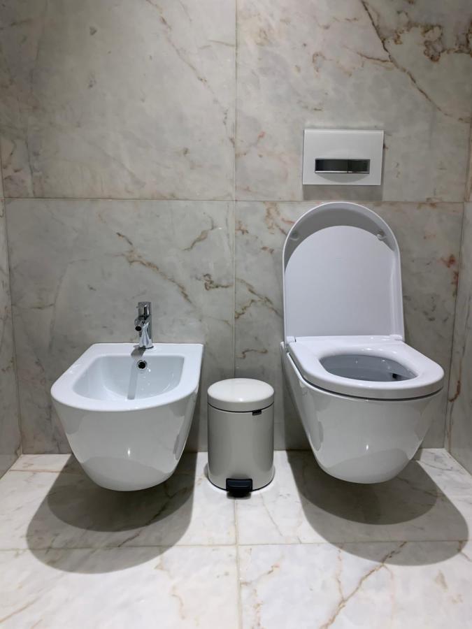 New!! Luxury Avenida Da Liberdade Flat- With Rooftop And Pool Apartment Lisbon Luaran gambar