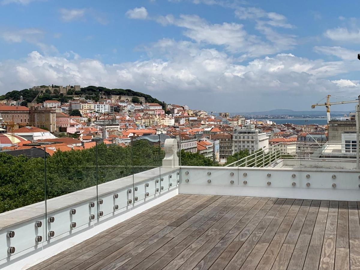 New!! Luxury Avenida Da Liberdade Flat- With Rooftop And Pool Apartment Lisbon Luaran gambar