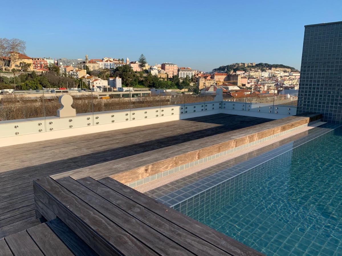New!! Luxury Avenida Da Liberdade Flat- With Rooftop And Pool Apartment Lisbon Luaran gambar